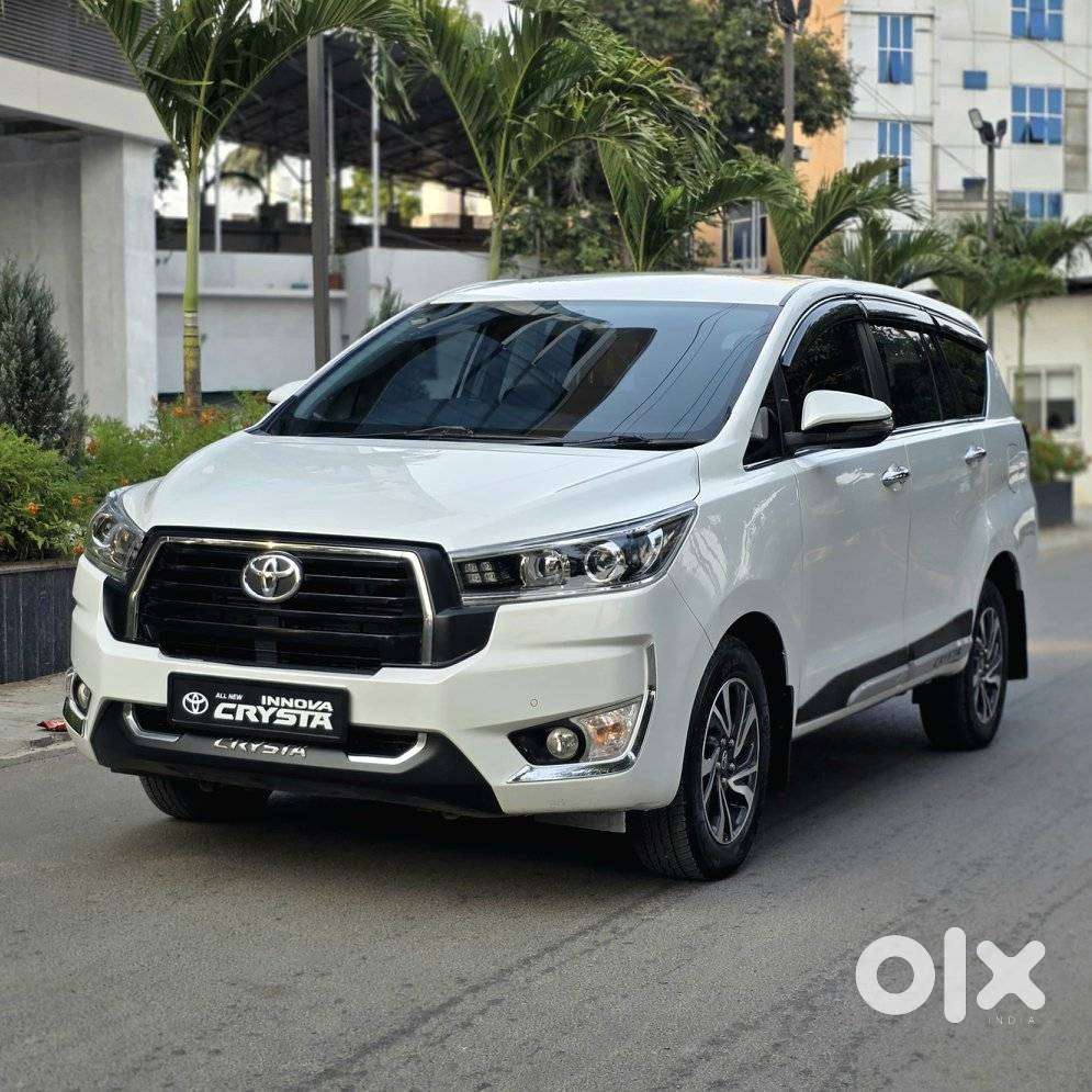 Toyota Innova Crysta 2.4 V, 2024, Diesel