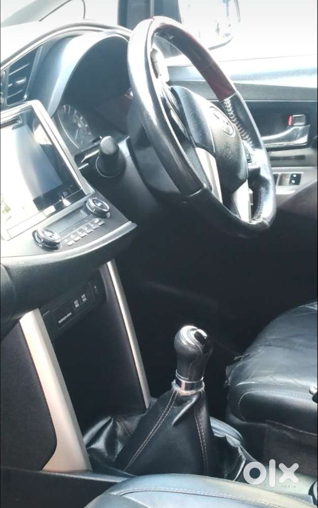 Toyota Innova Crysta Zx 2.4 Diesel 7 Seater, 2016, Diesel