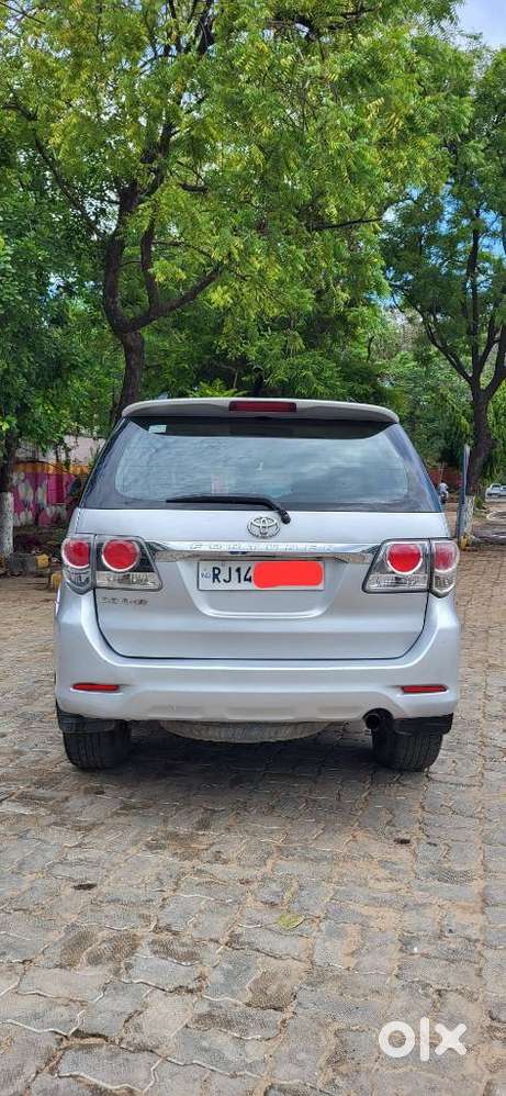 Toyota Fortuner 3.0 4x2 Mt, 2014, Diesel
