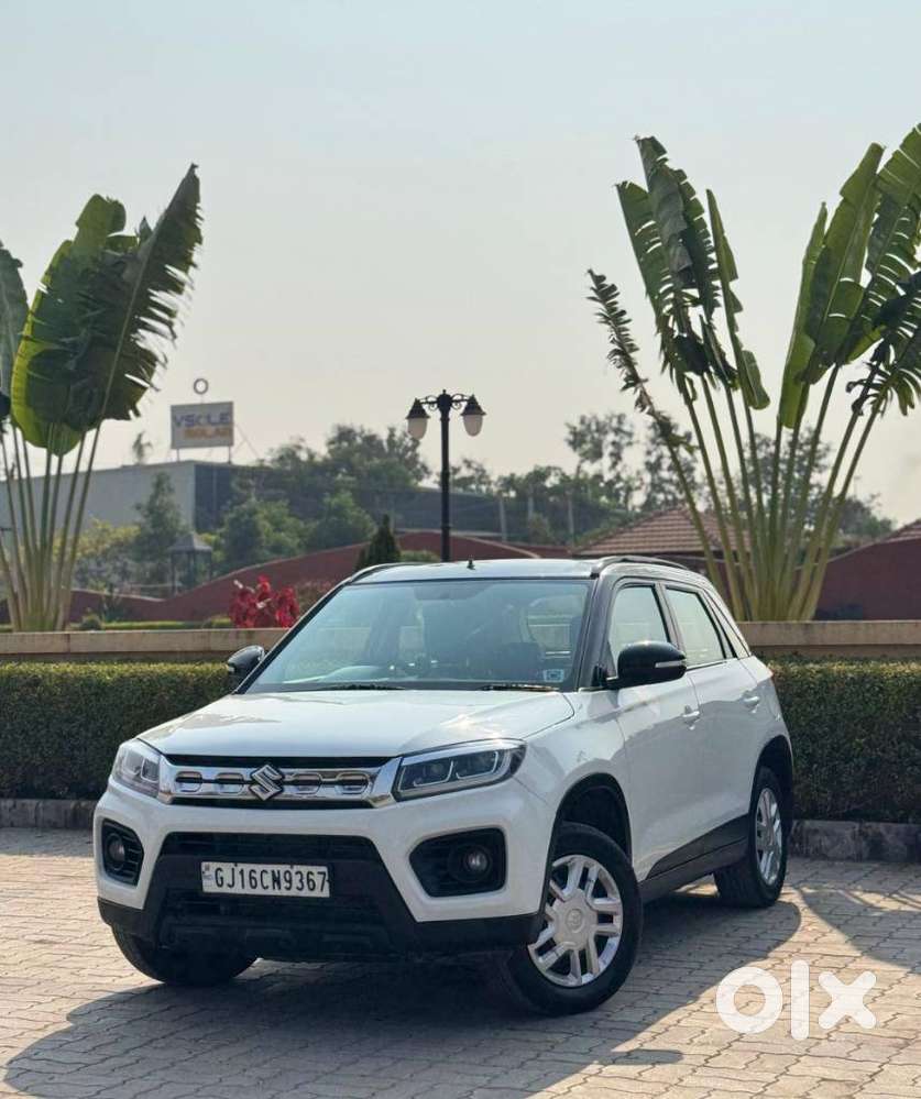 Maruti Suzuki Brezza 1.5 Vxi Cng, 2020, Cng & Hybrids