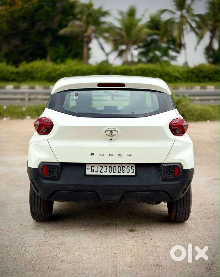 Tata Punch Camo Accomplished Mt, 2021, Petrol