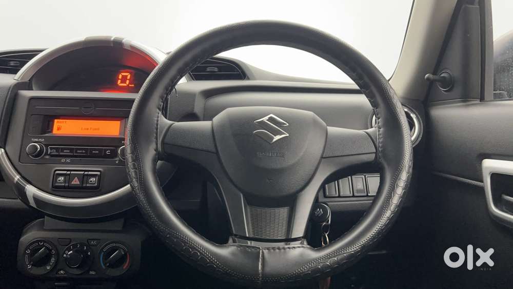 Maruti Suzuki S-presso Vxi, 2023, Petrol