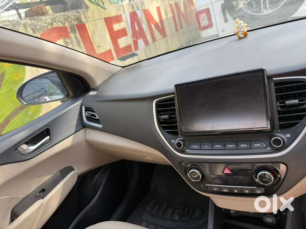 Hyundai Verna 2022 Petrol Well Maintained
