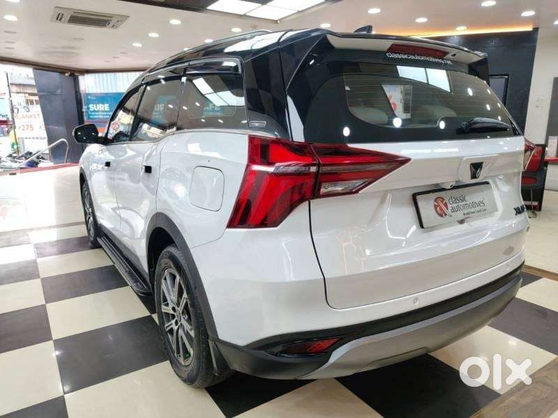 Mahindra Xuv700 2.0 Ax 7 Petrol At Luxury Pack Str, 2024, Petrol