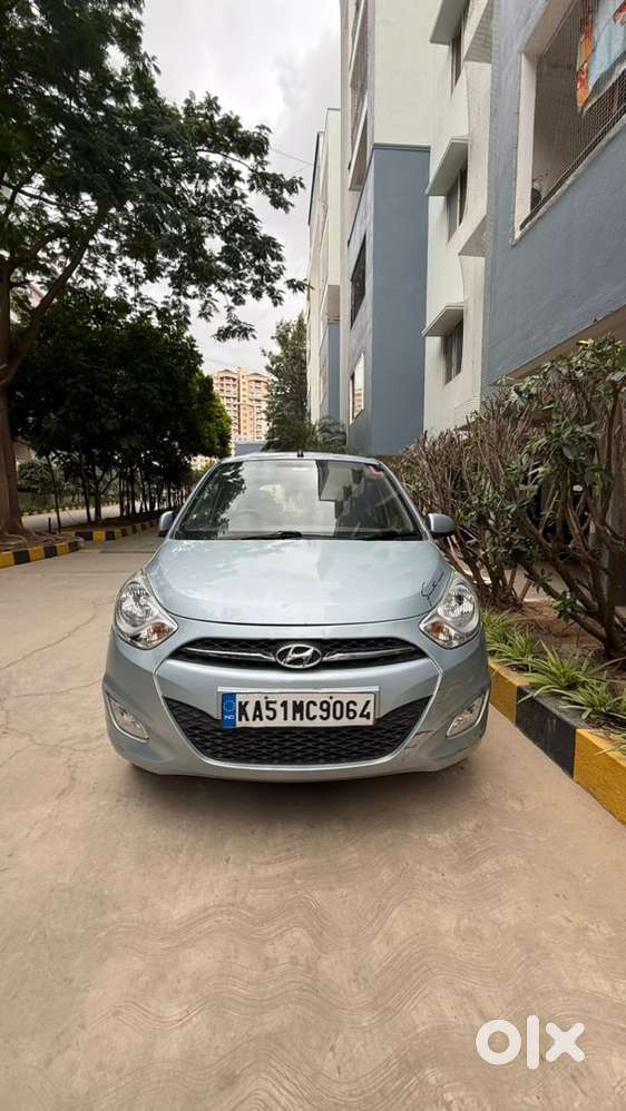 Hyundai I10 Sportz At 2012 Year Car