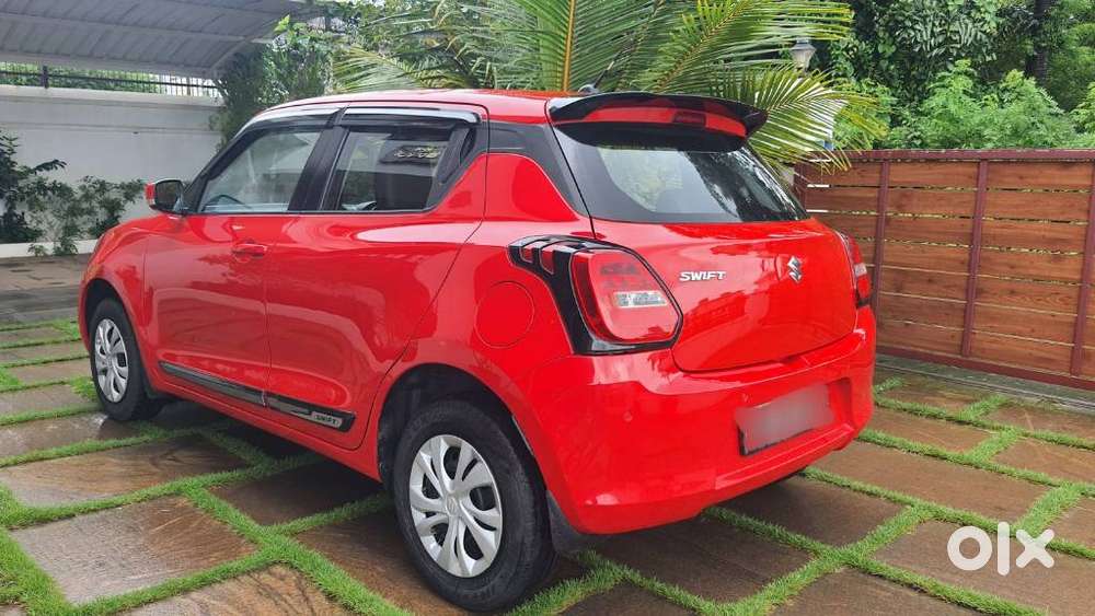 Maruti Suzuki Swift Vvt Vxi, 2021, Petrol