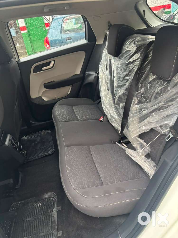 Tata Altroz Xza 2023 Petrol Automatic