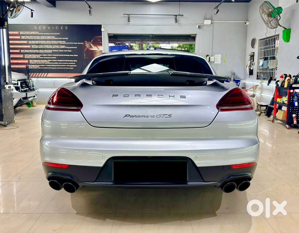 2014 Porsche Panamera Gts
