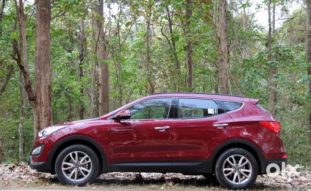 Hyundai Santa Fe 2014 Diesel Well Maintained Auto Showroom Condition