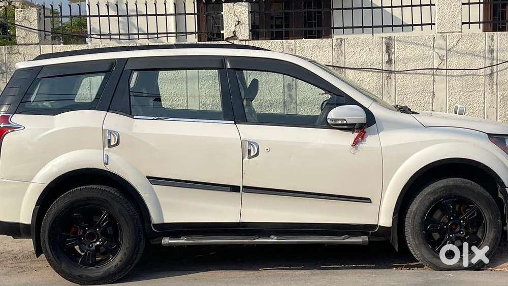 Mahindra Xuv500 2015 Diesel Well Maintained