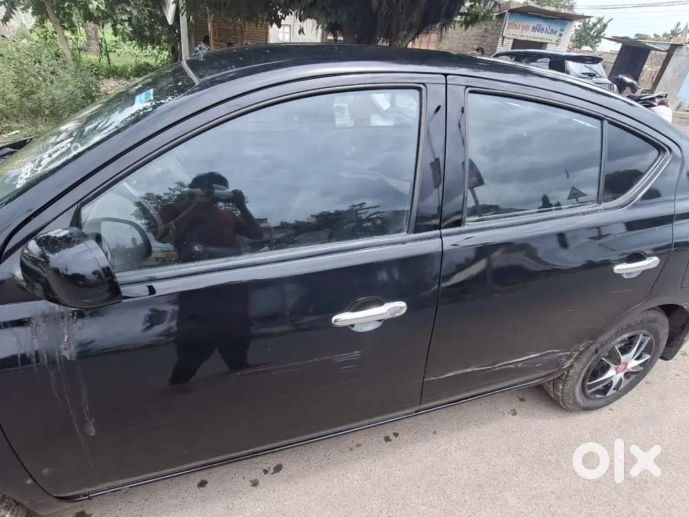 Nissan Sunny Petrol 2012