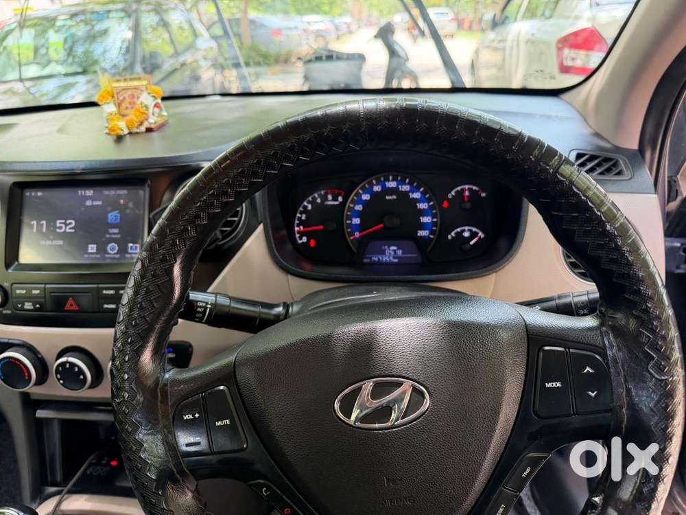 Hyundai Xcent 2019 Diesel 147400 Km Driven Only Company Serviced