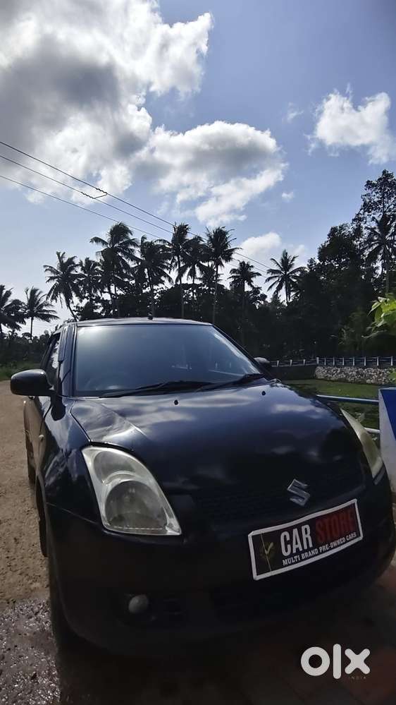 Maruti Suzuki Swift 1.3 Vxi, 2010, Petrol