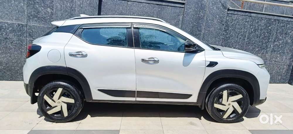 Renault Kiger Rxe, 2022, Petrol