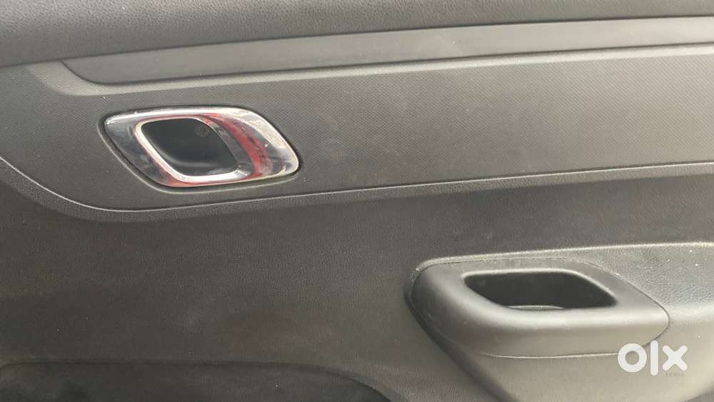 Renault Kwid 2019-ongoing 1.0 Rxt Amt (o), 2019, Petrol