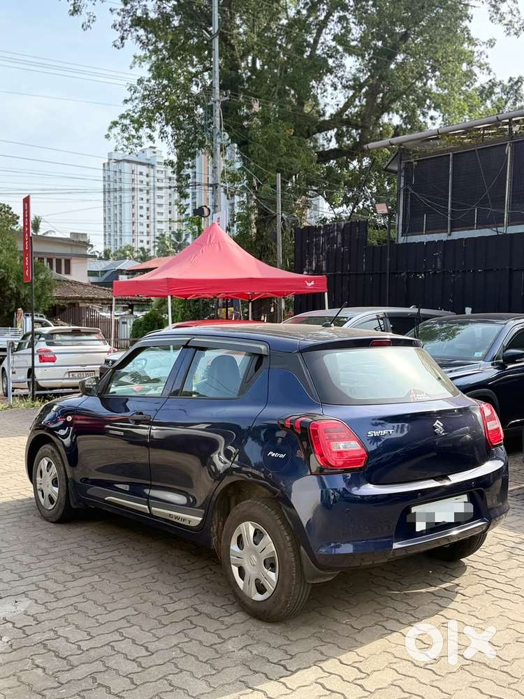 Maruti Suzuki Swift Lxi Option, 2021, Petrol