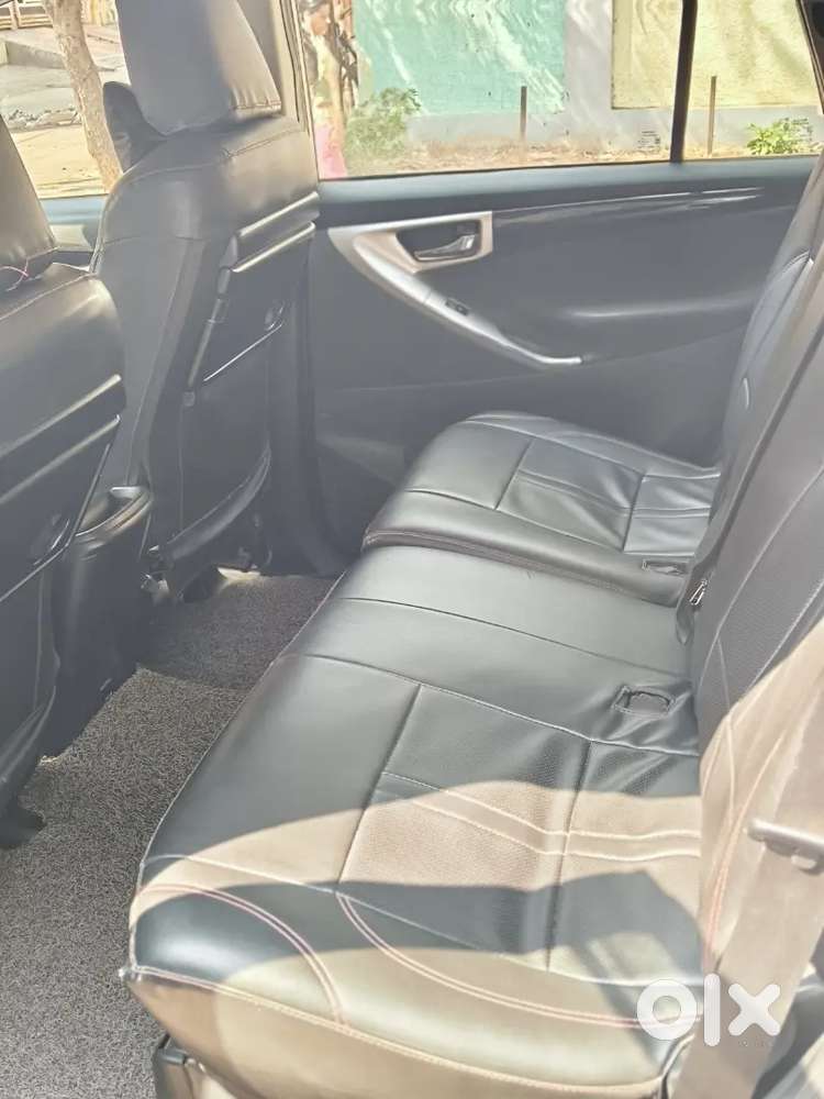 Toyota Innova Crysta 2016 Diesel Well Maintained