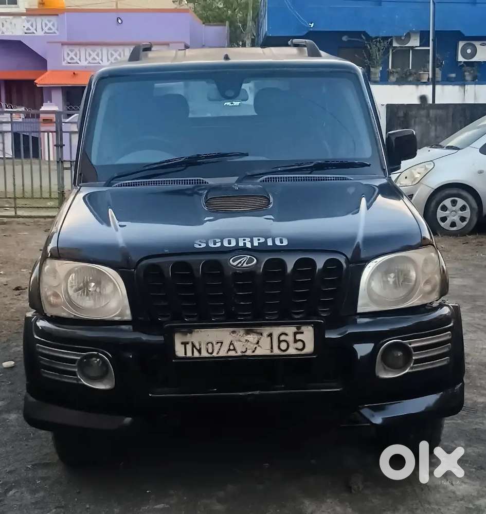 Mahindra Scorpio 2006