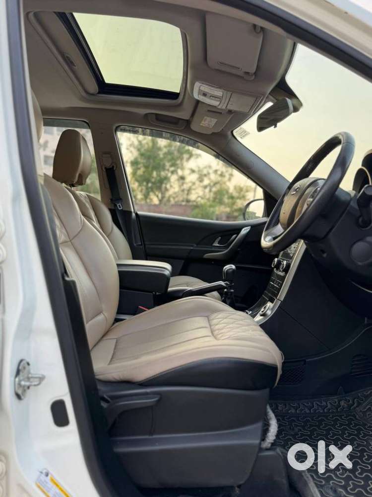 Mahindra Xuv500 W9 1.99, 2020, Diesel