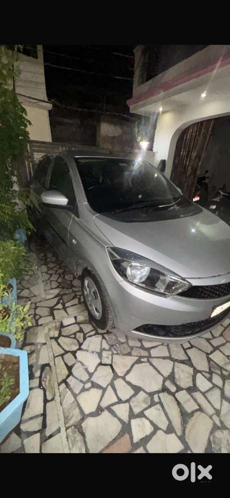 Tata Tiago Petrol 2017