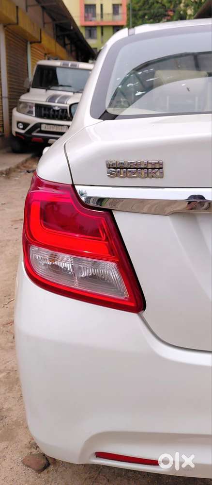 Maruti Suzuki Dzire 1.2 Vxi, 2018, Petrol