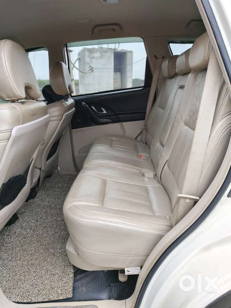 Mahindra Xuv500 Diesel 2016 Car