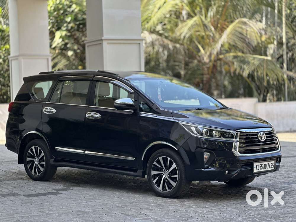 Toyota Innova Crysta 2.8 Zx At 7 Seater, 2021, Diesel