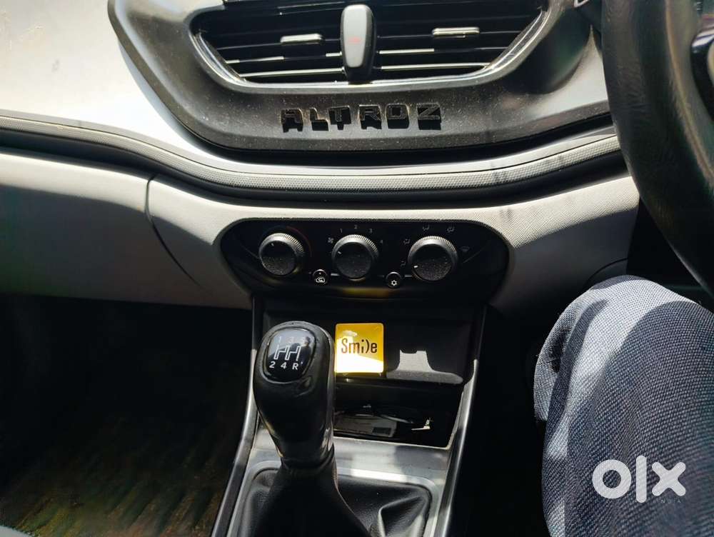 Tata Altroz 2021 Petrol Well Maintained