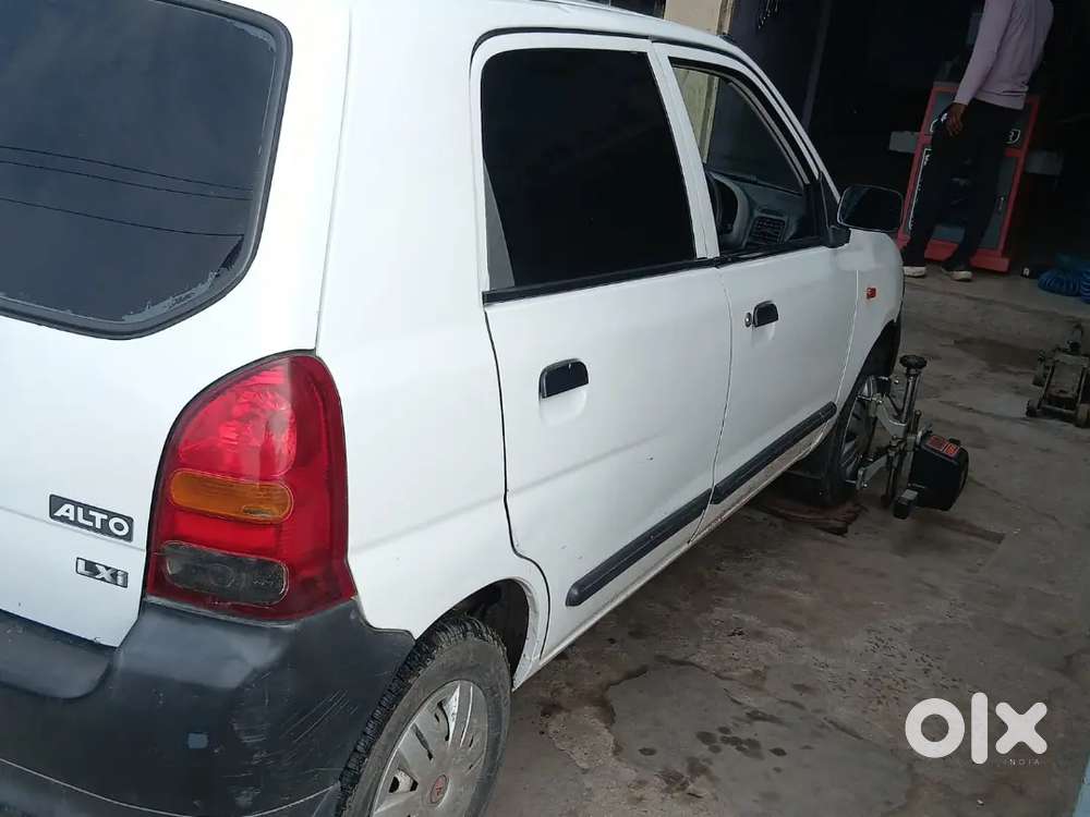 Maruti Suzuki Alto 800, 2011 Year