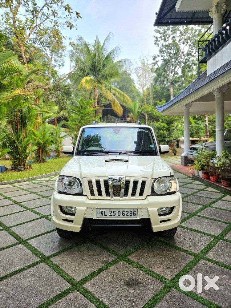 Mahindra Scorpio 2009-2014 Vlx 2wd At Bsiii, 2012, Diesel