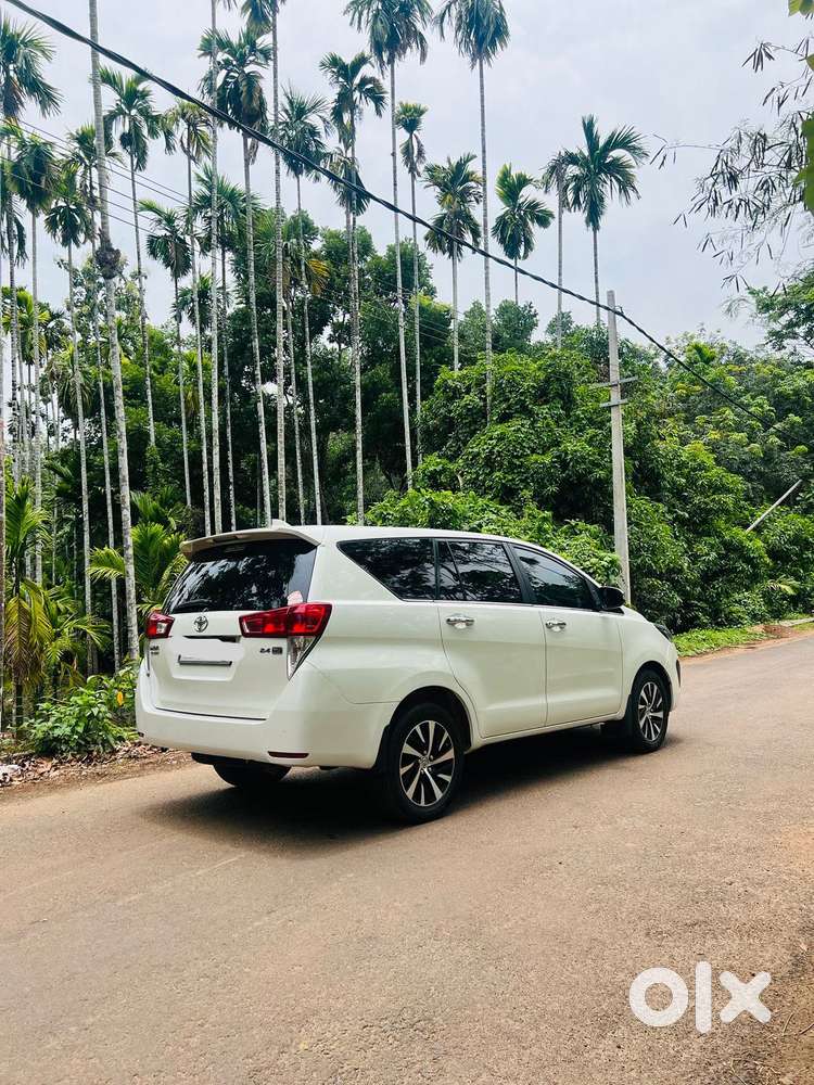 Toyota Innova Crysta Zx 2.4 Diesel 7 Seater, 2021, Diesel