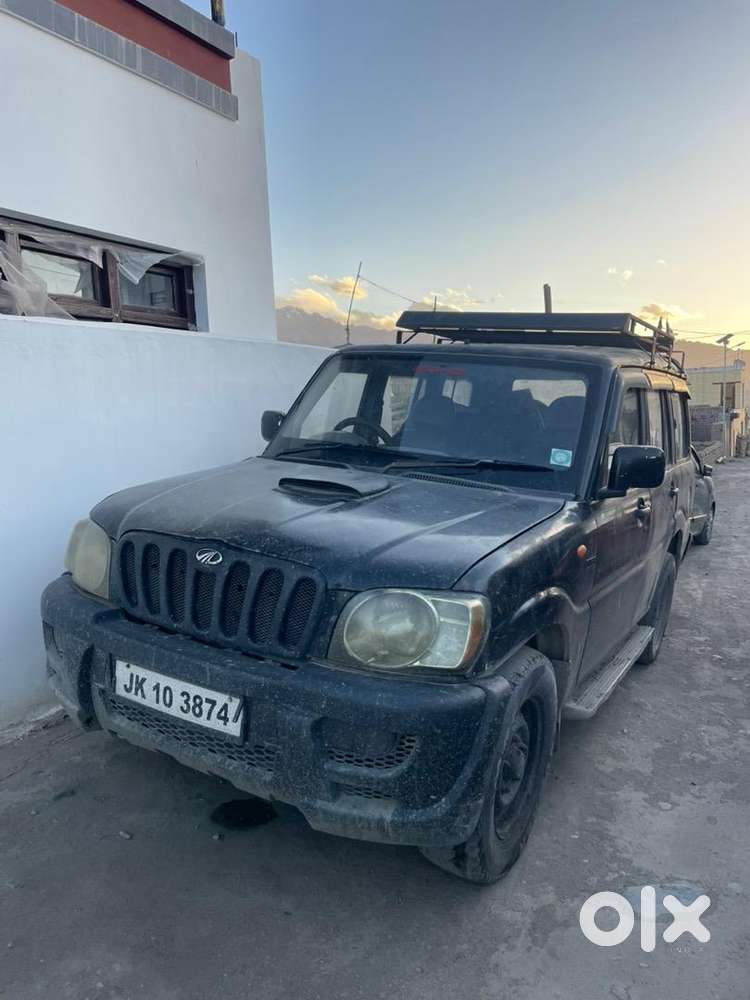Mahindra Diesel Car 2005