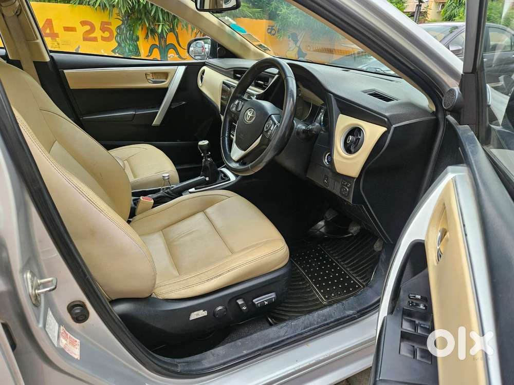 Toyota Corolla Altis Gl Mt, 2017, Petrol