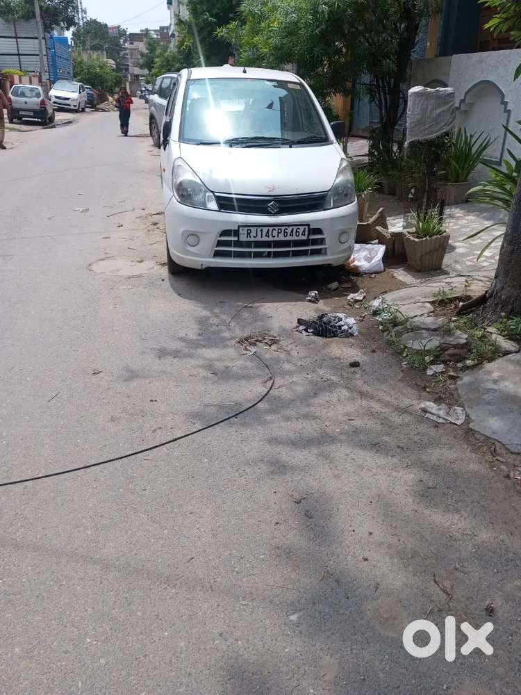 Maruti Suzuki Zen Estilo 2012