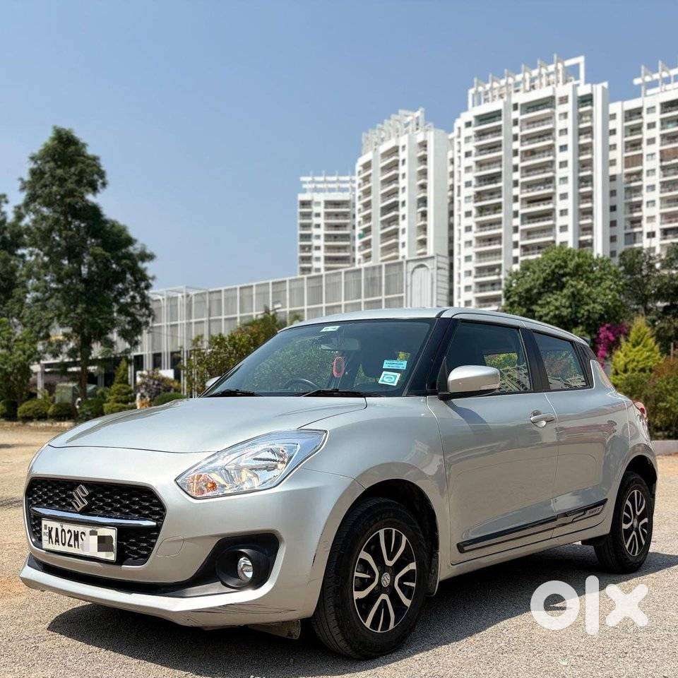Maruti Suzuki Swift Vxi + Manual, 2022, Petrol