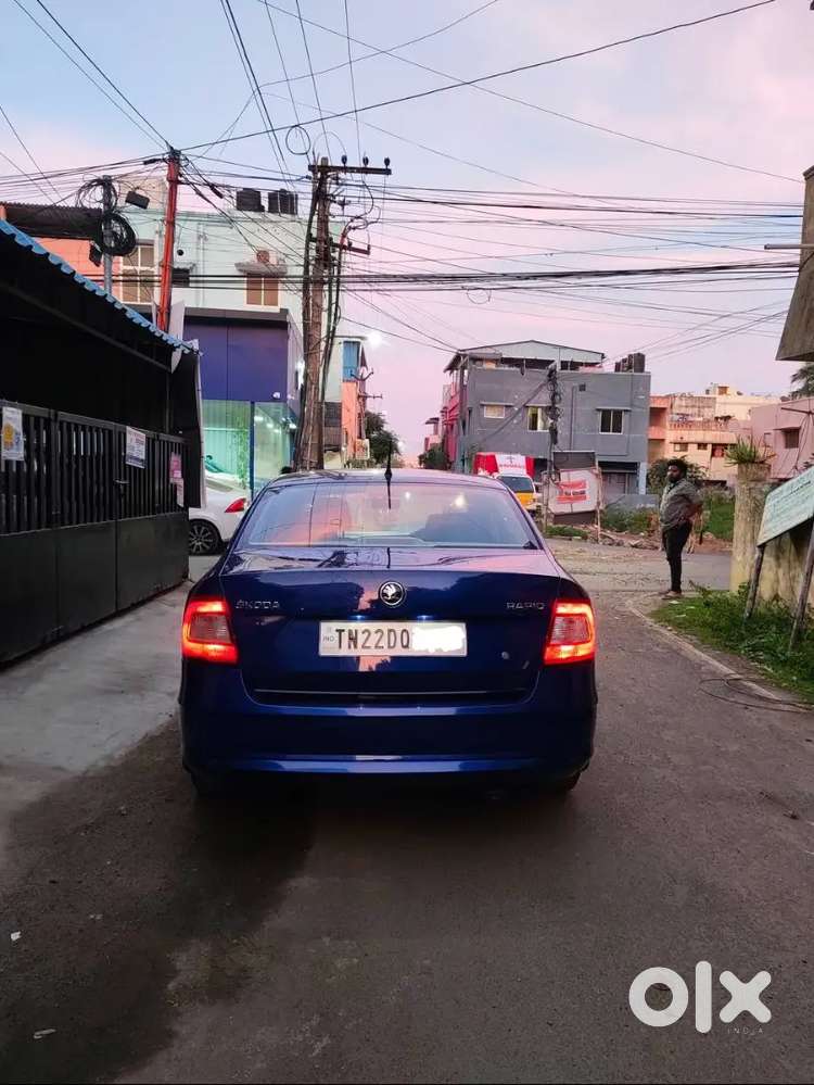 Skoda Rapid Petrol 1.6