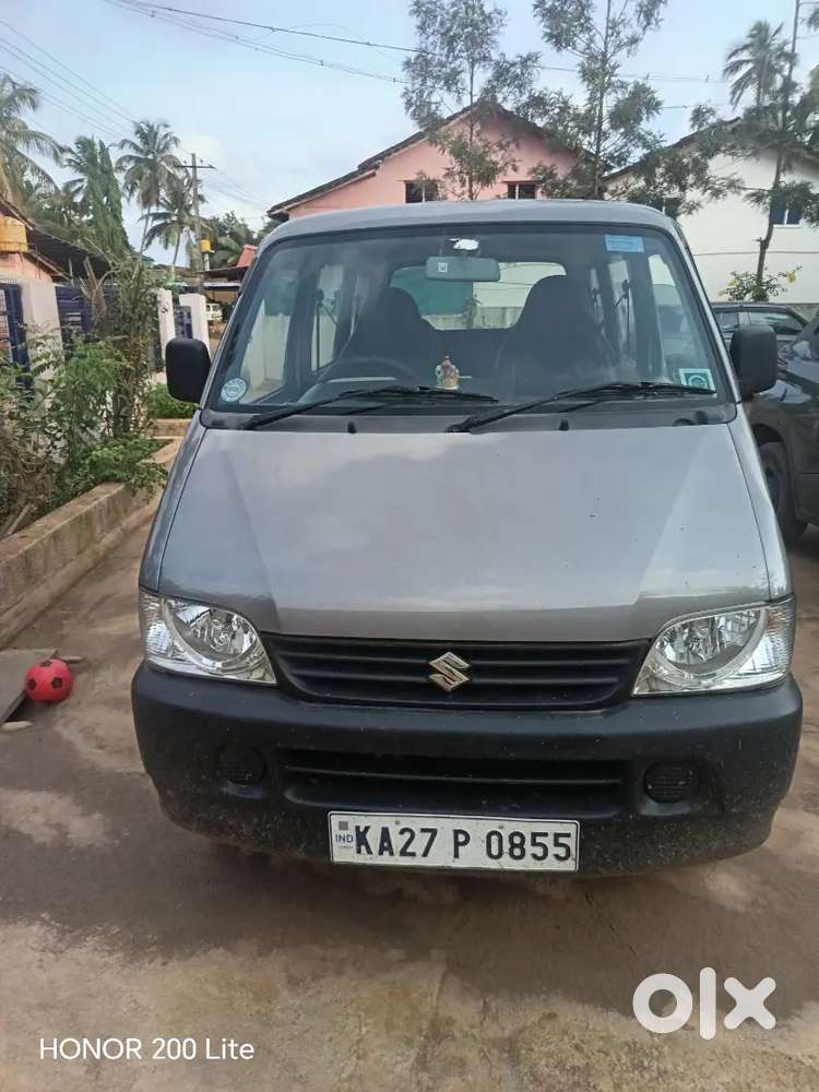 Maruti Suzuki Eeco 2024 Sliver Color