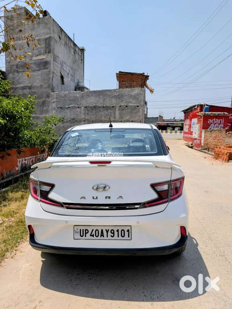 Hyundai Aura 2023 Cng  43000 Km Driven
