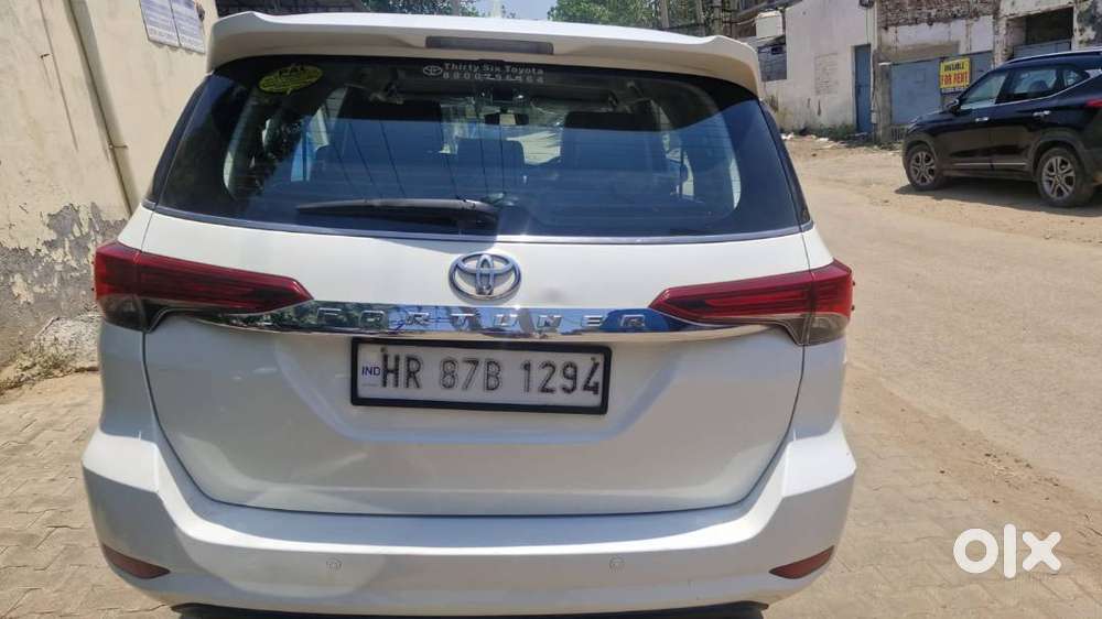 Toyota Fortuner 2018 Diesel 78000 Km Driven
