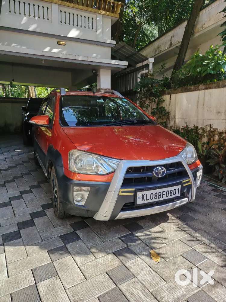 Etios Cross