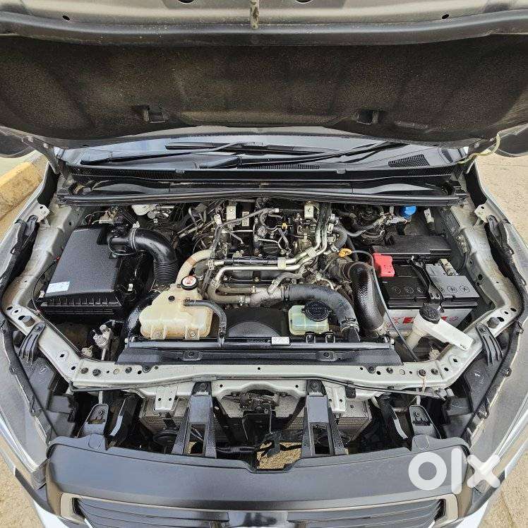 Toyota Innova Crysta 2.4 G Plus Mt 7 Str, 2024, Diesel