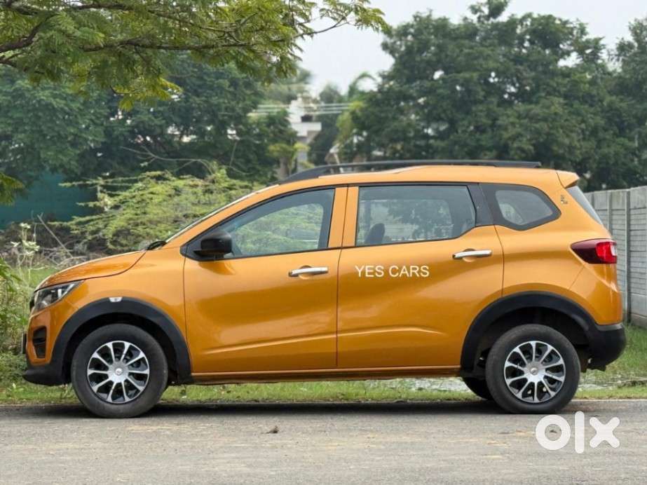 Renault Triber Rxl, 2022, Petrol