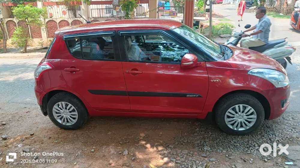Maruti Suzuki Swift 2012