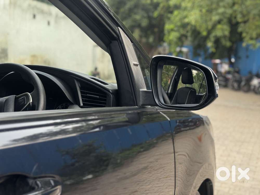Toyota Innova Crysta [2020-ongoing] 2.4 Gx At 7 Str, 2021, Diesel