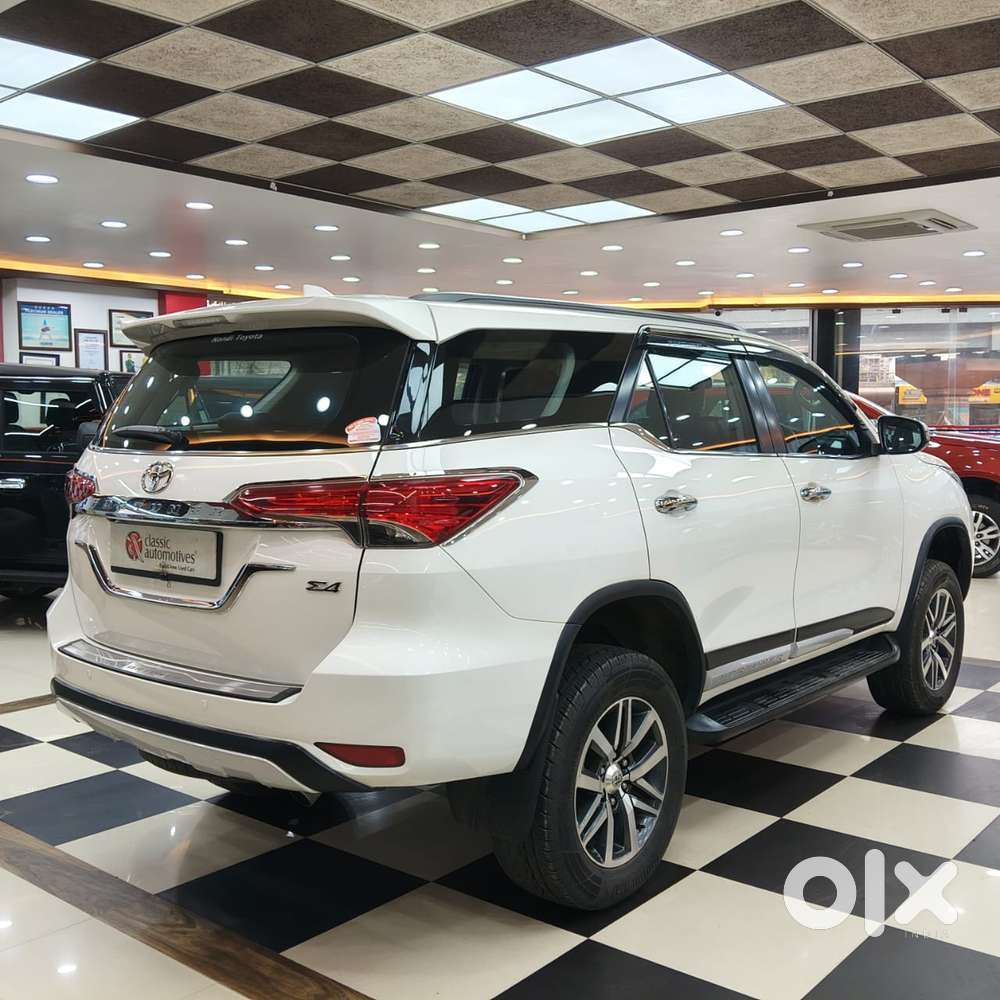 Toyota Fortuner 4x4 At 2.8 Diesel, 2018, Diesel