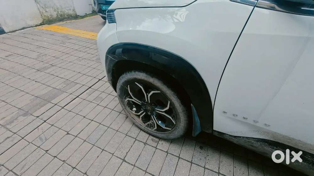 Tata Curvv 2024 Petrol Manual
