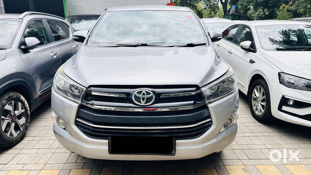 Toyota Innova Crysta 2.8 Gx At 7 Str, 2016, Diesel