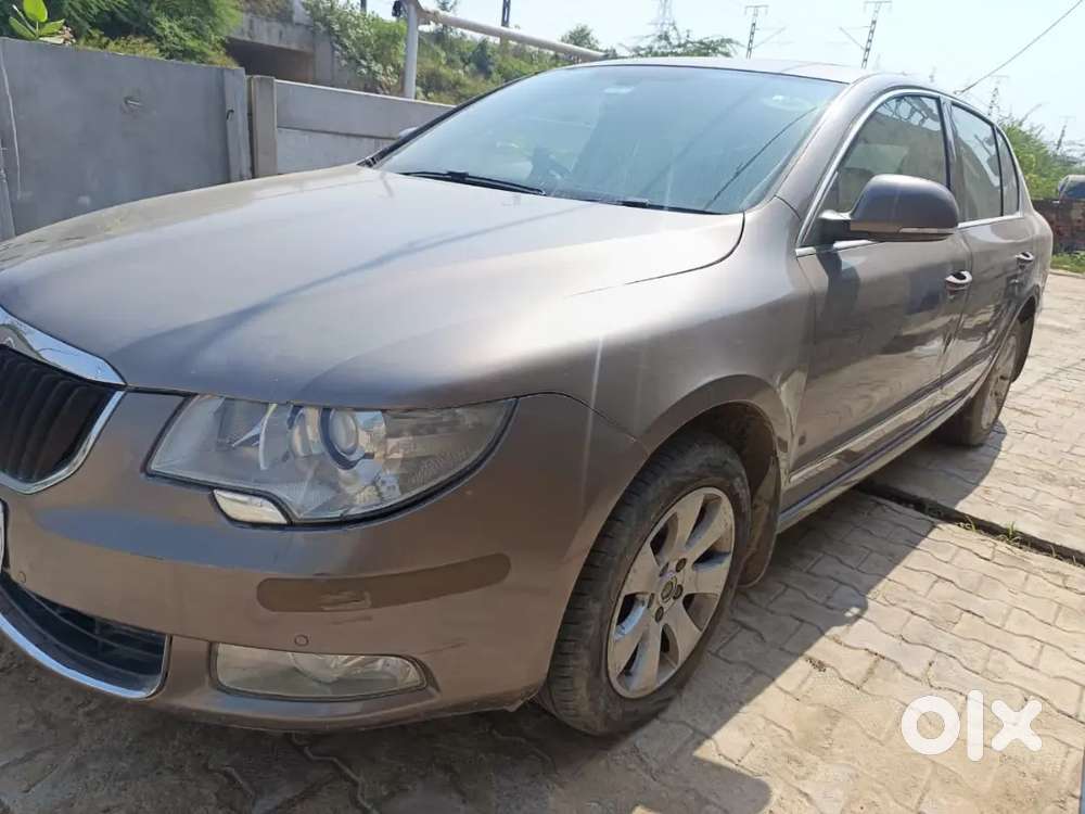 Skoda Superb 2.0 Elegance 2014