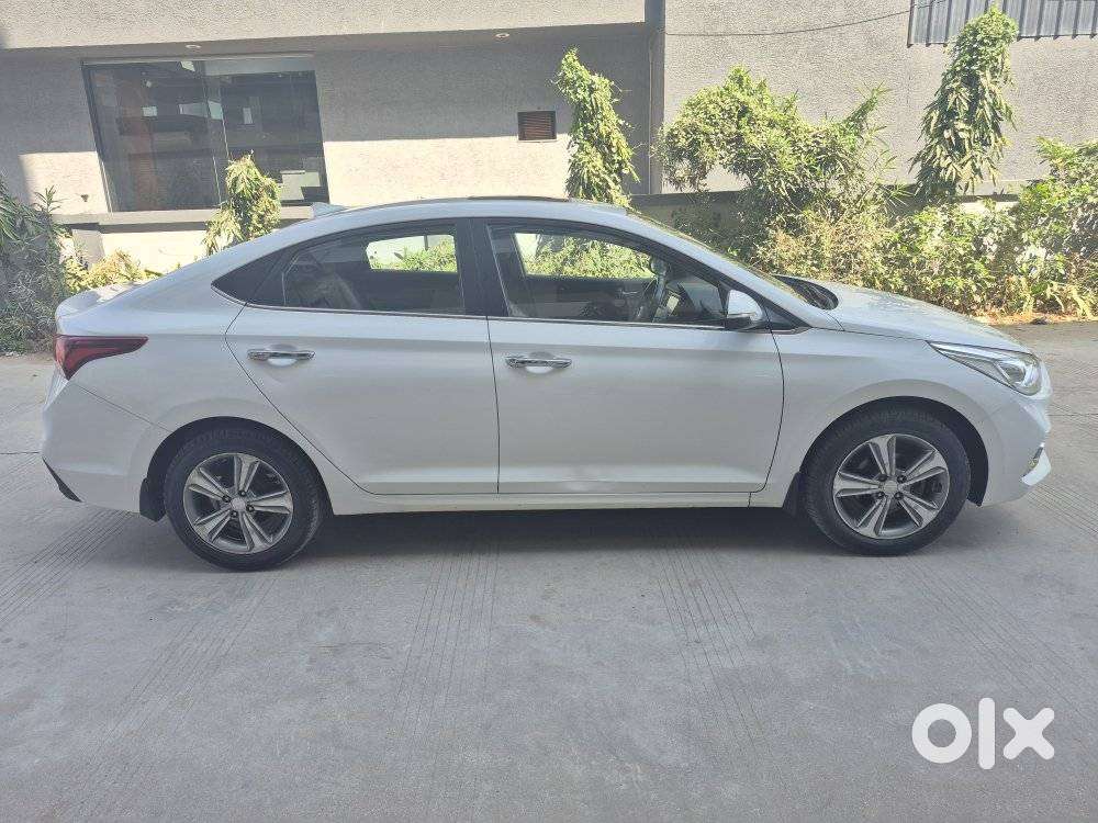 Hyundai Verna 1.6 Sx (o) Vtvt, 2019, Petrol
