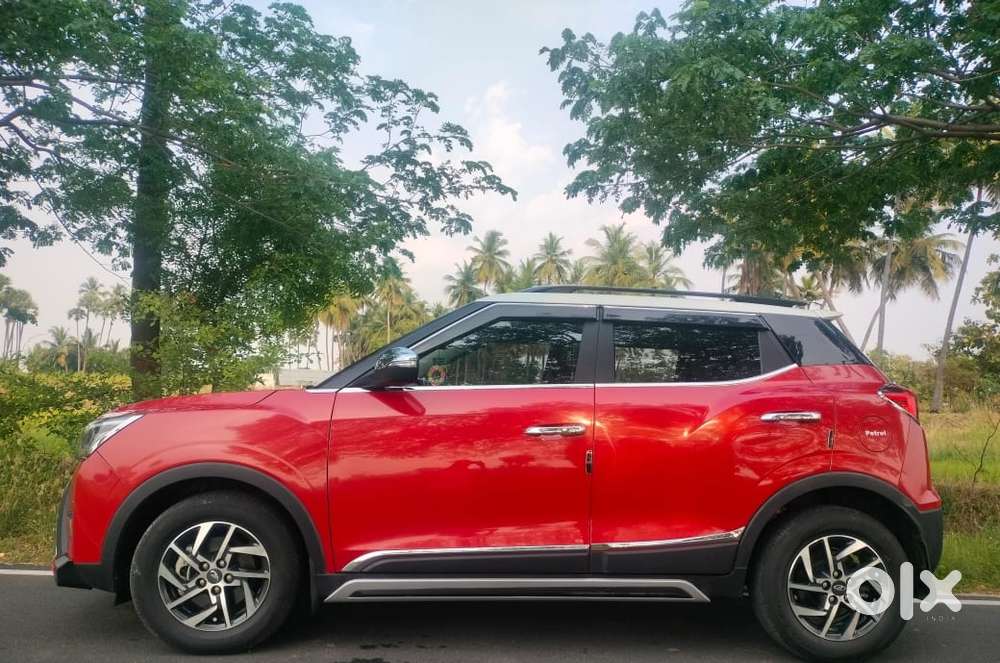 Mahindra Xuv300 W8 Option, 2022, Petrol